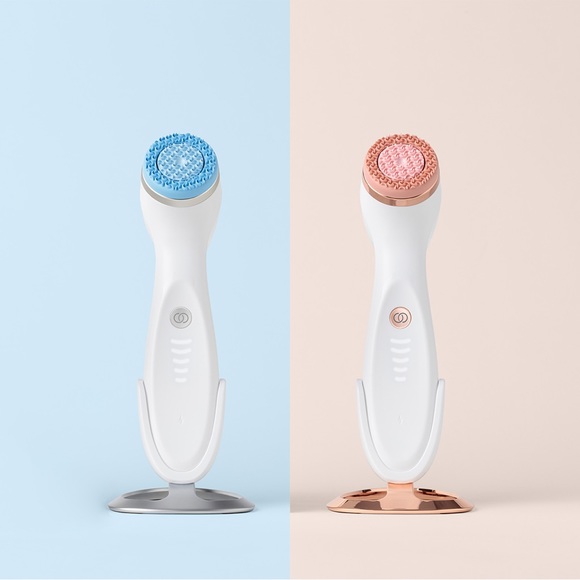 COPY - Lumispa io Cleansing Beauty Device & Acne Clear Line Products - Picture 3 of 15